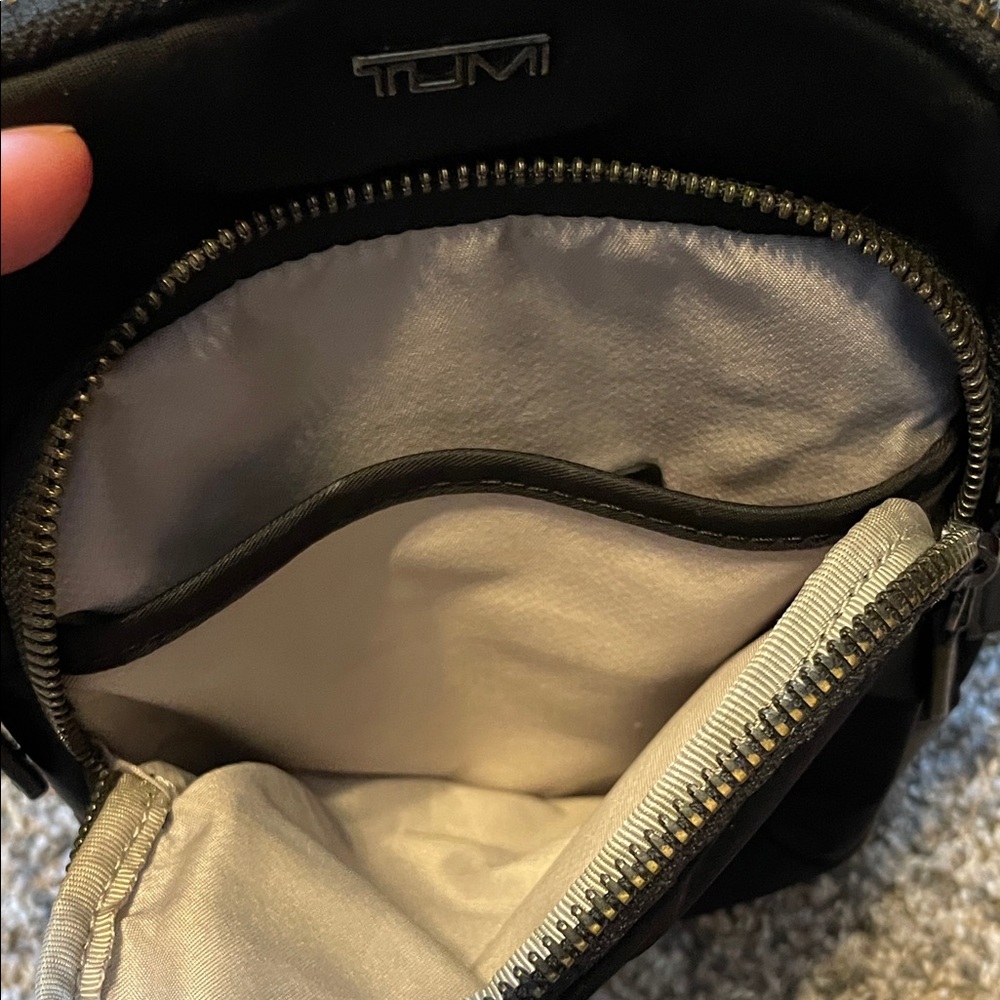 Tumi nylon crossbody - Picture 3 of 7